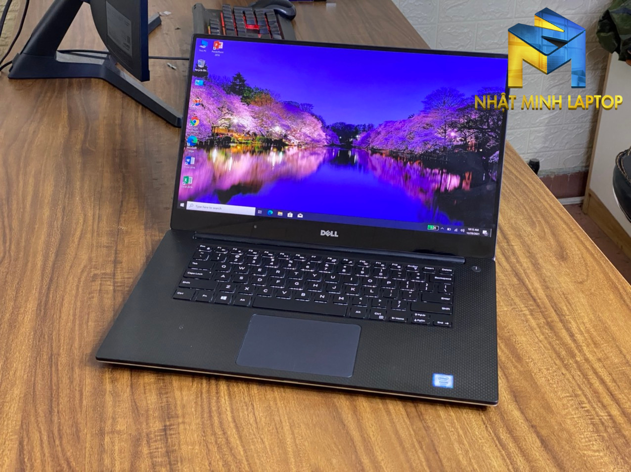 Dell Precision 5520 i7 7820hq