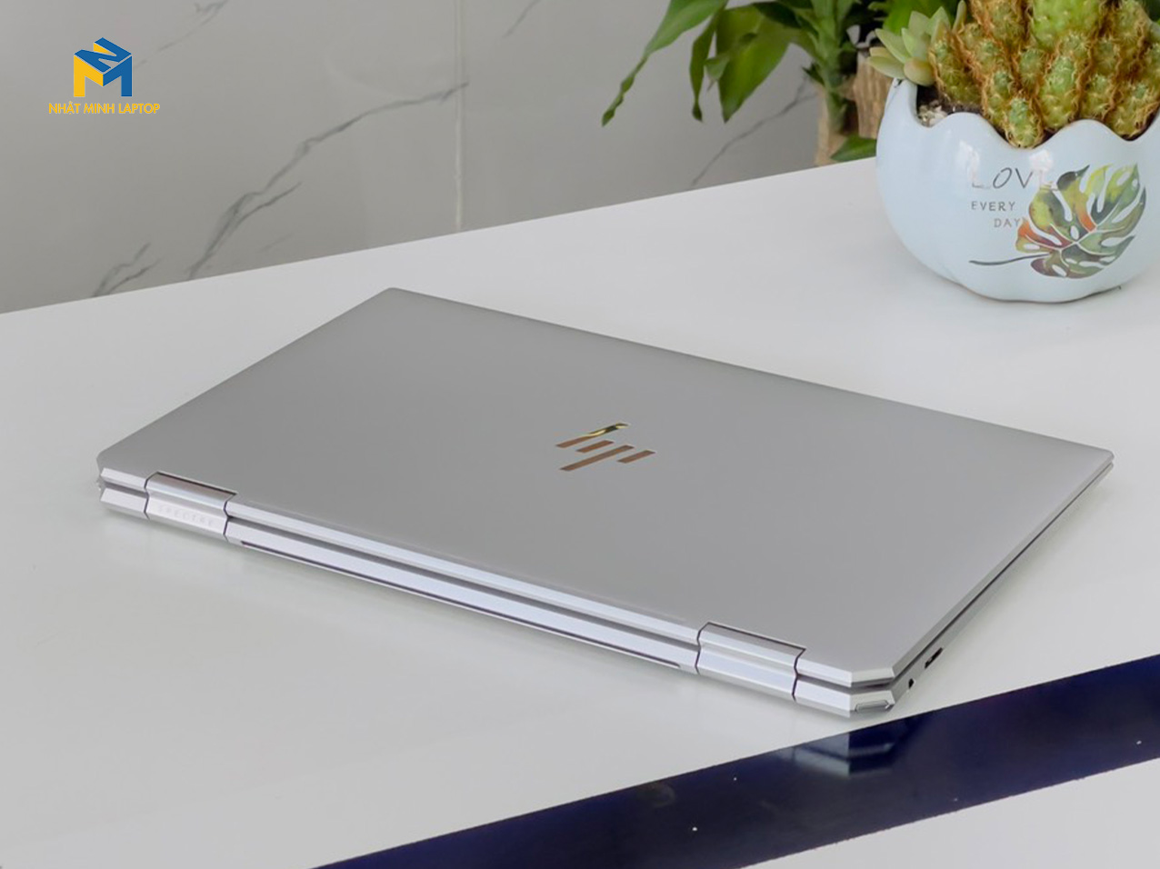 hp spectre x360 13-aw0013dx i7 cũ  giả rẻ