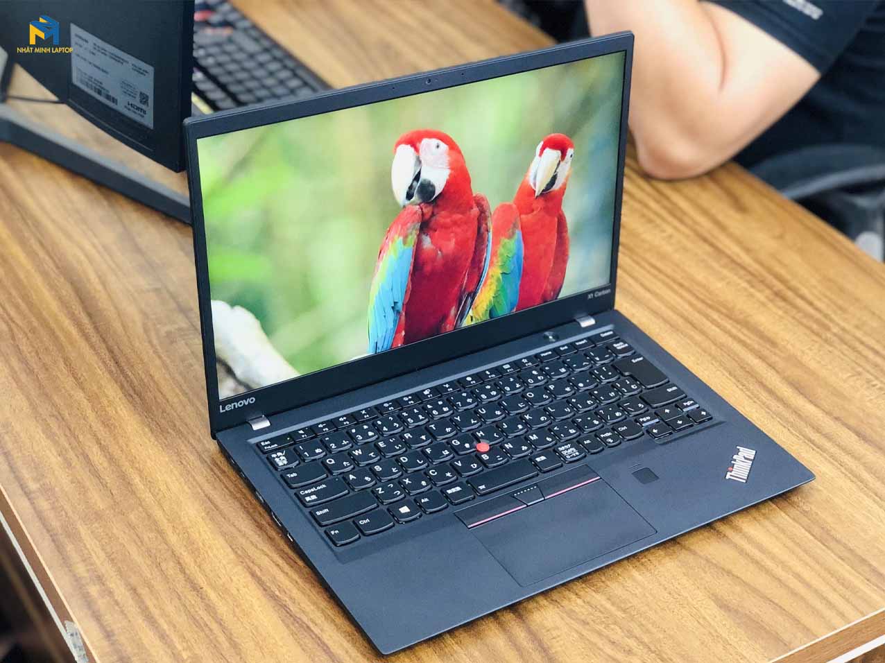 lenovo thinkpad x1 carbon gen 5