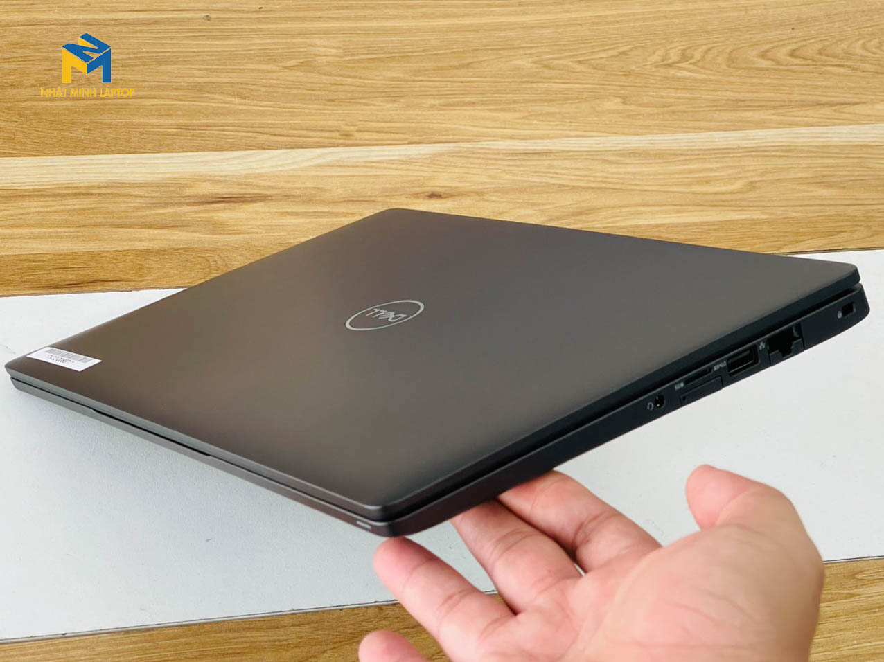 cổng kết nối dell latitude 5300