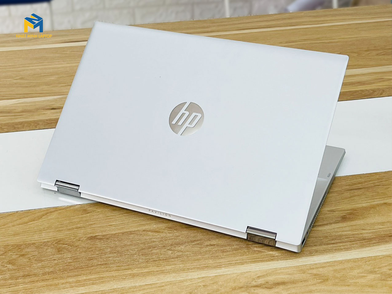 HP Pavilion x360 14-dw1010wm