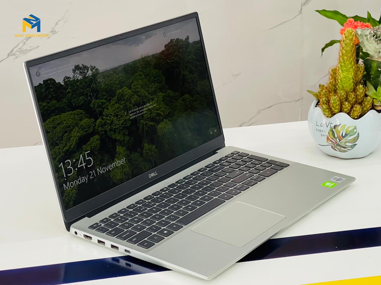 mua laptop cũ ở đâu