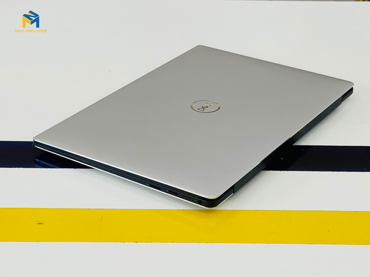 xps giá rẻ