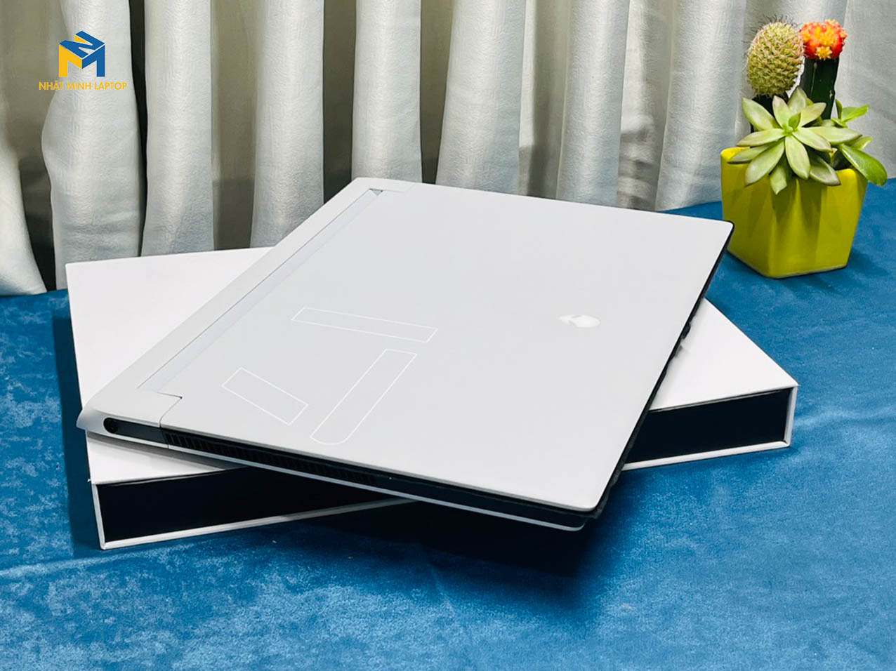 alienware x17 r2 review