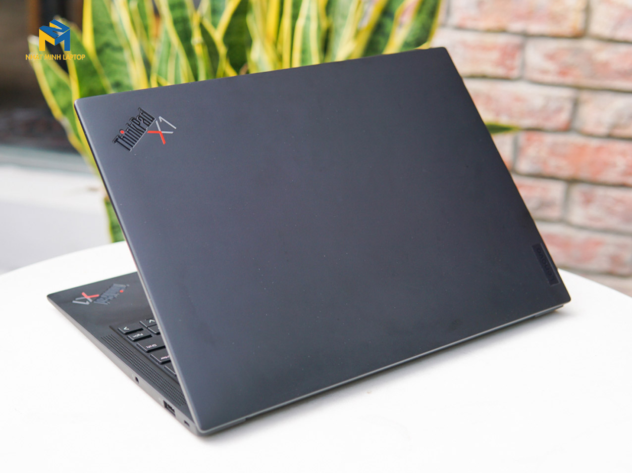 lenovo thinkpad x1 gen 9