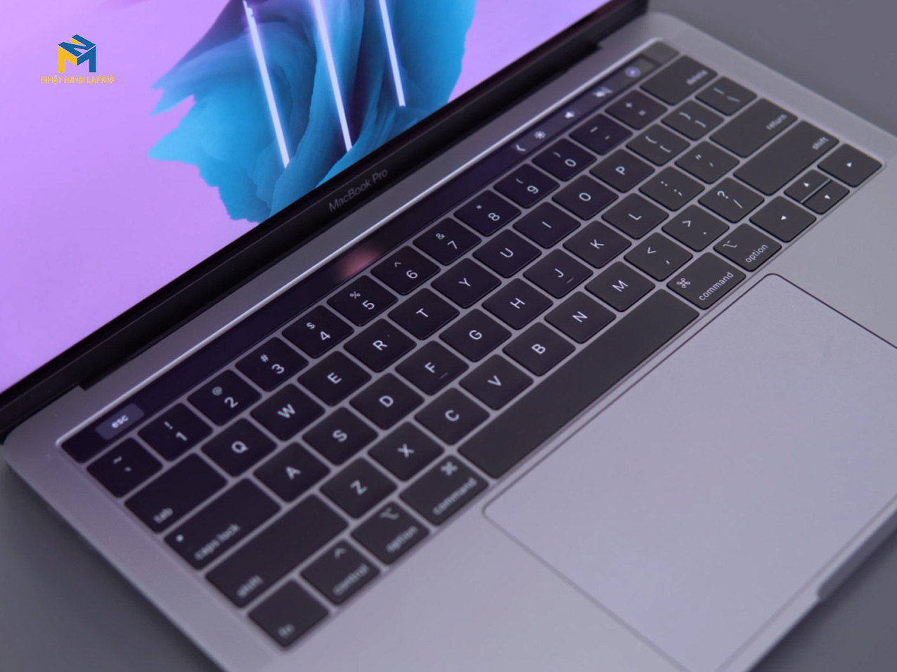 giá macbook pro 13 inch 2019 