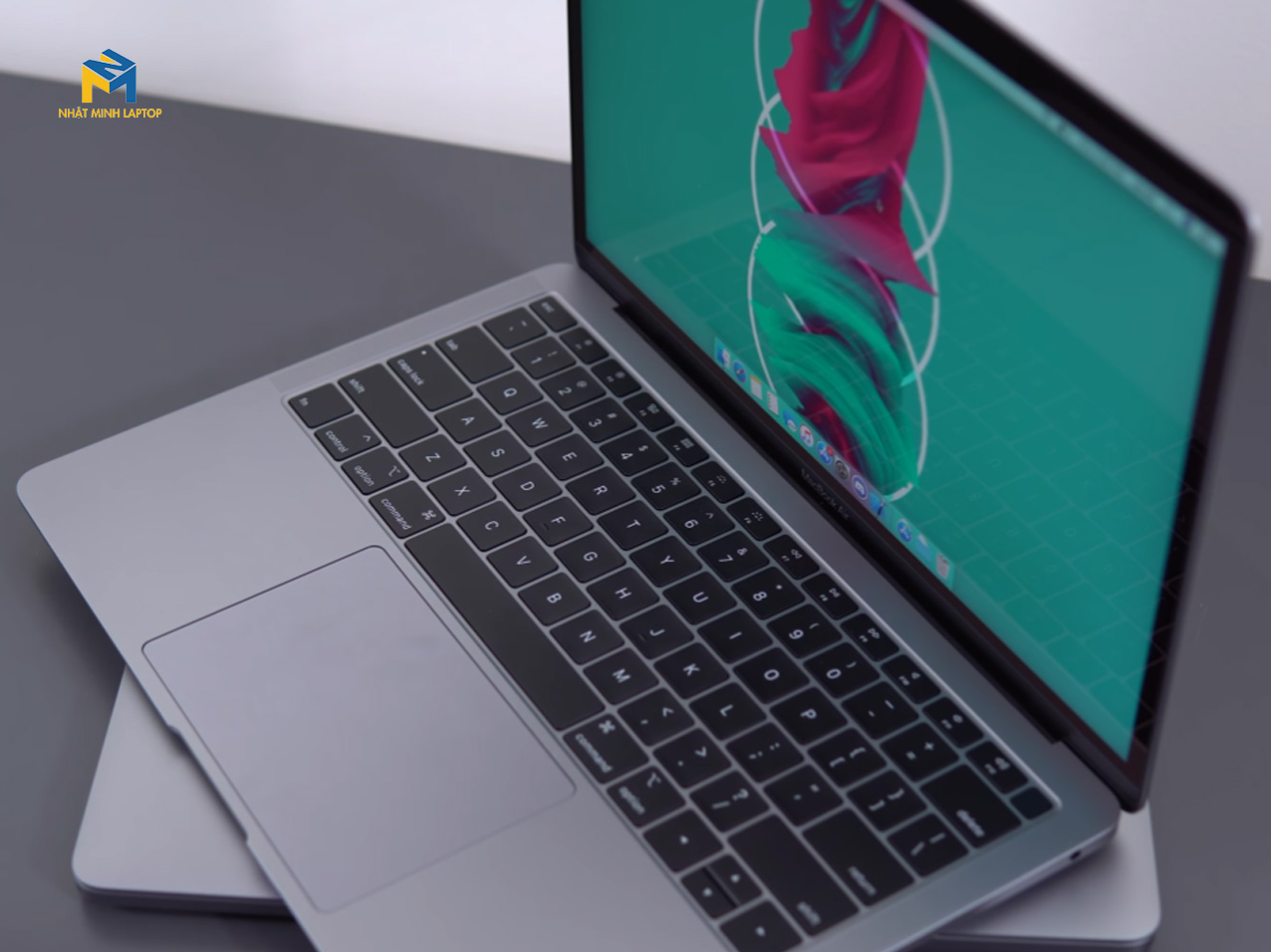 macbook pro 13 inch 2019 cũ