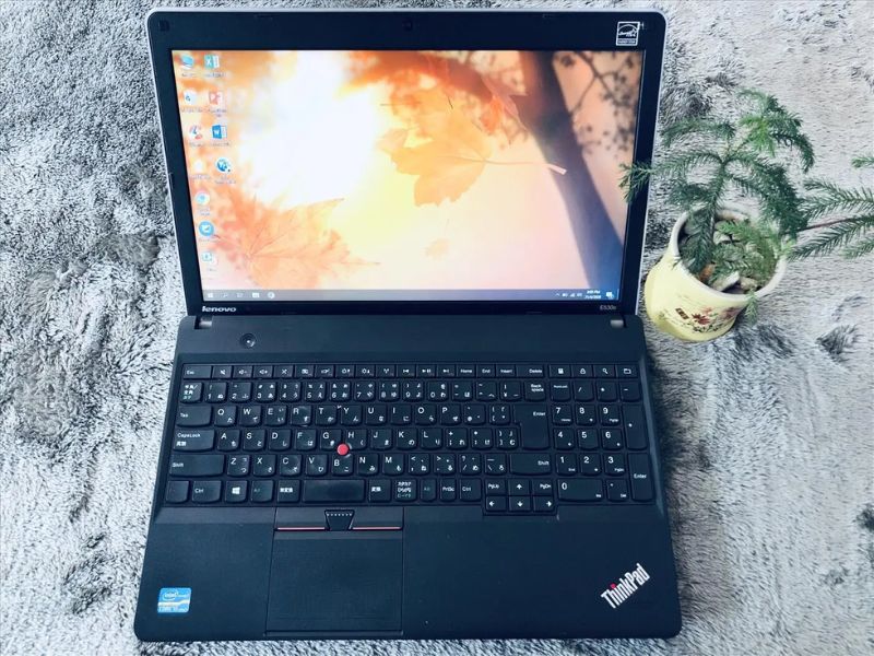 Lenovo ThinkPad Edge Series