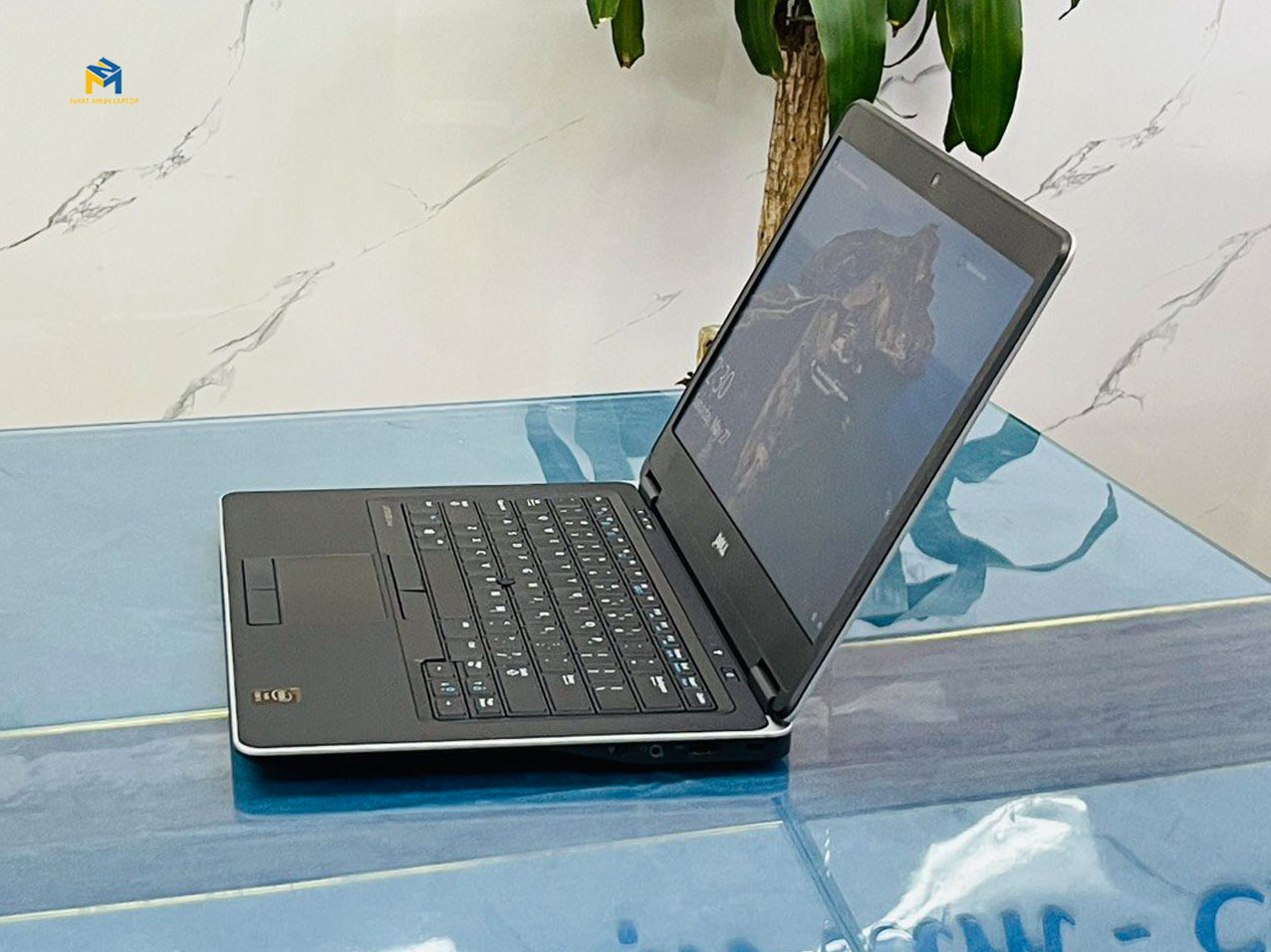 dell latitude 7440 cũ