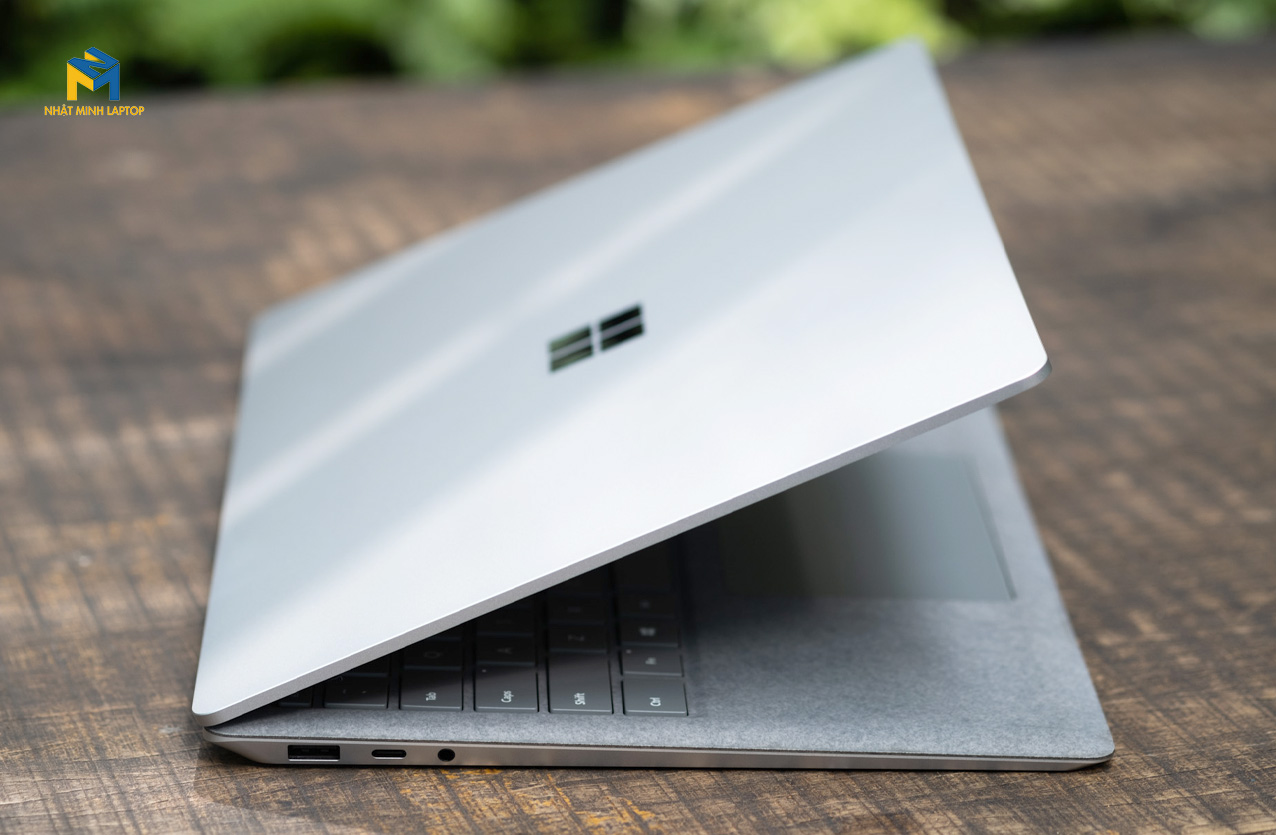microsoft surface laptop 4 ryzen 5