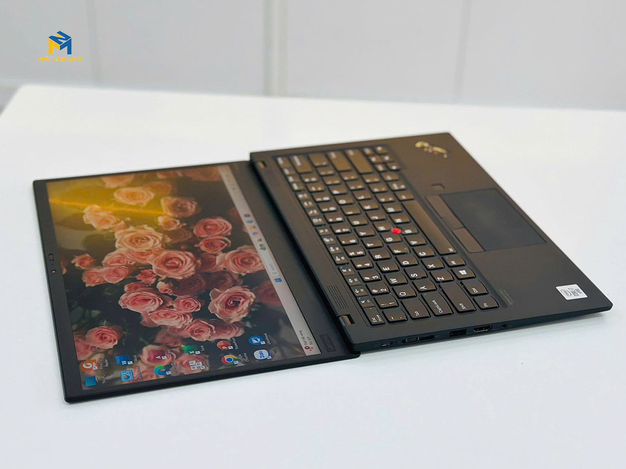 thinkpad x1 carbon gen 8 i7